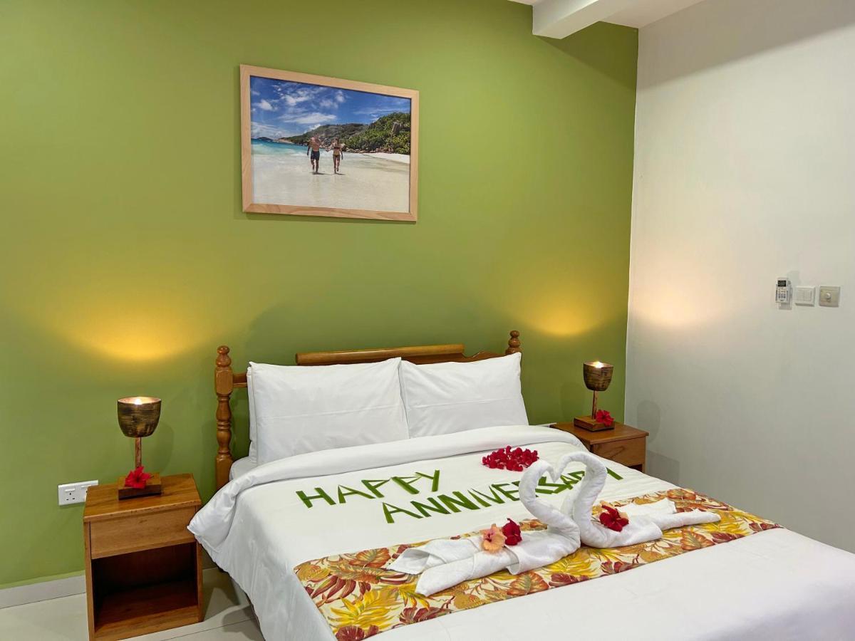 The Seaboards Apartments Seychelles Anse Royale Eksteriør billede