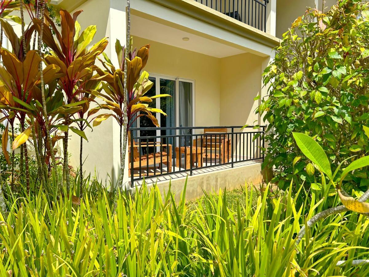 The Seaboards Apartments Seychelles Anse Royale Eksteriør billede