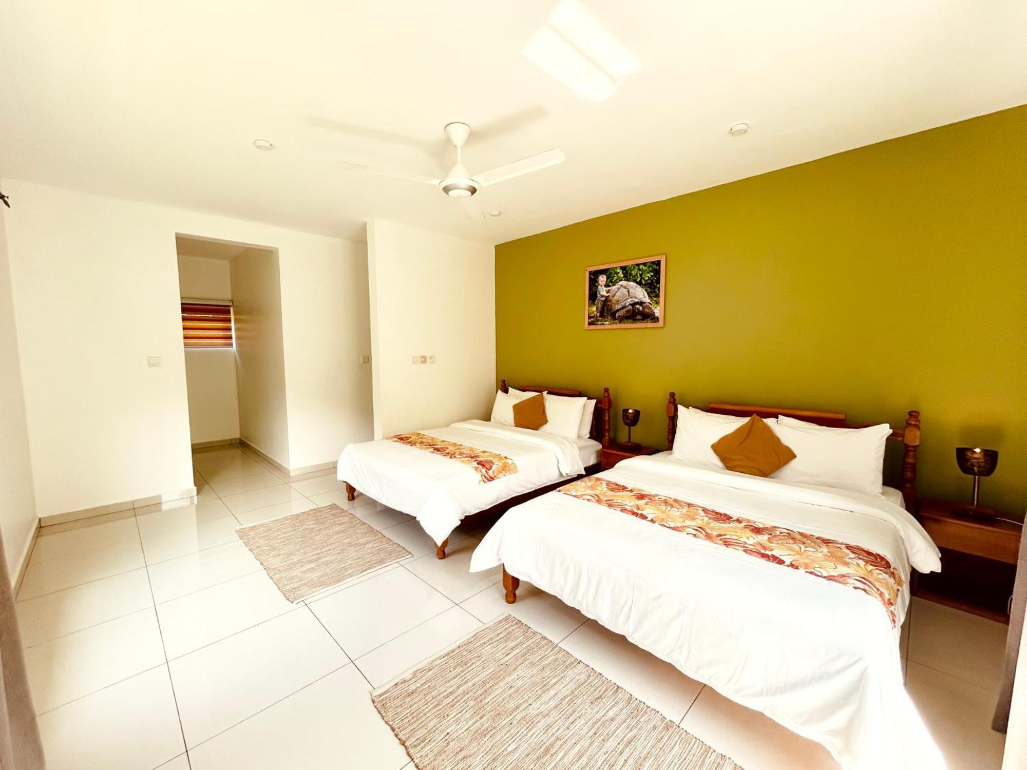 The Seaboards Apartments Seychelles Anse Royale Eksteriør billede