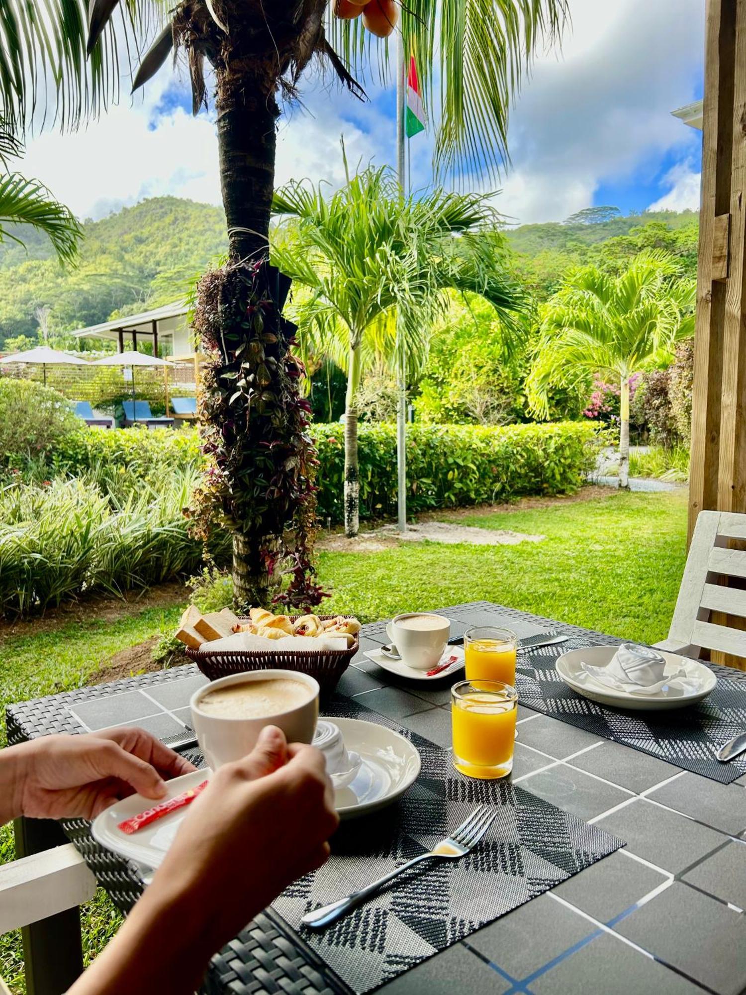 The Seaboards Apartments Seychelles Anse Royale Eksteriør billede