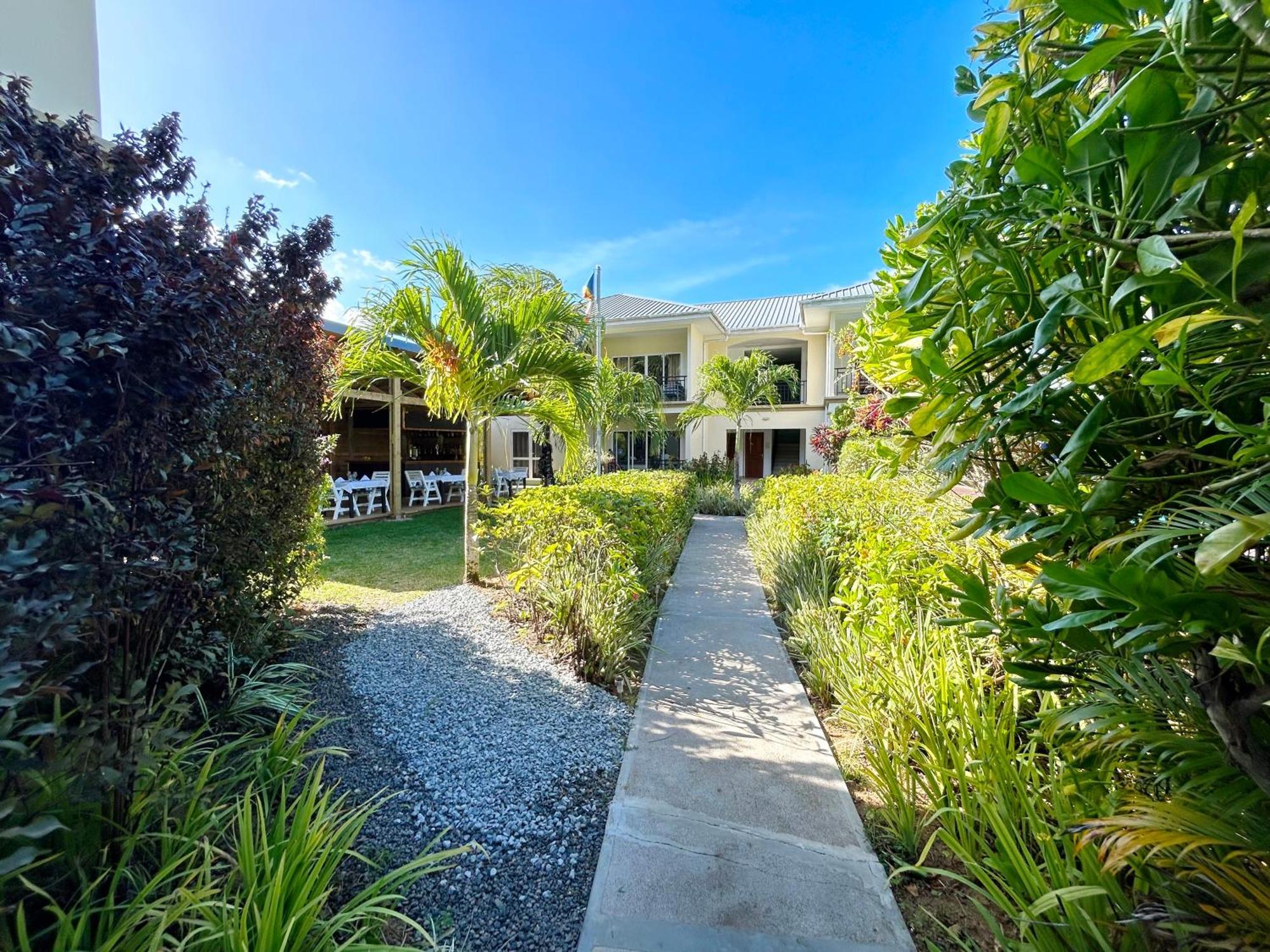 The Seaboards Apartments Seychelles Anse Royale Eksteriør billede