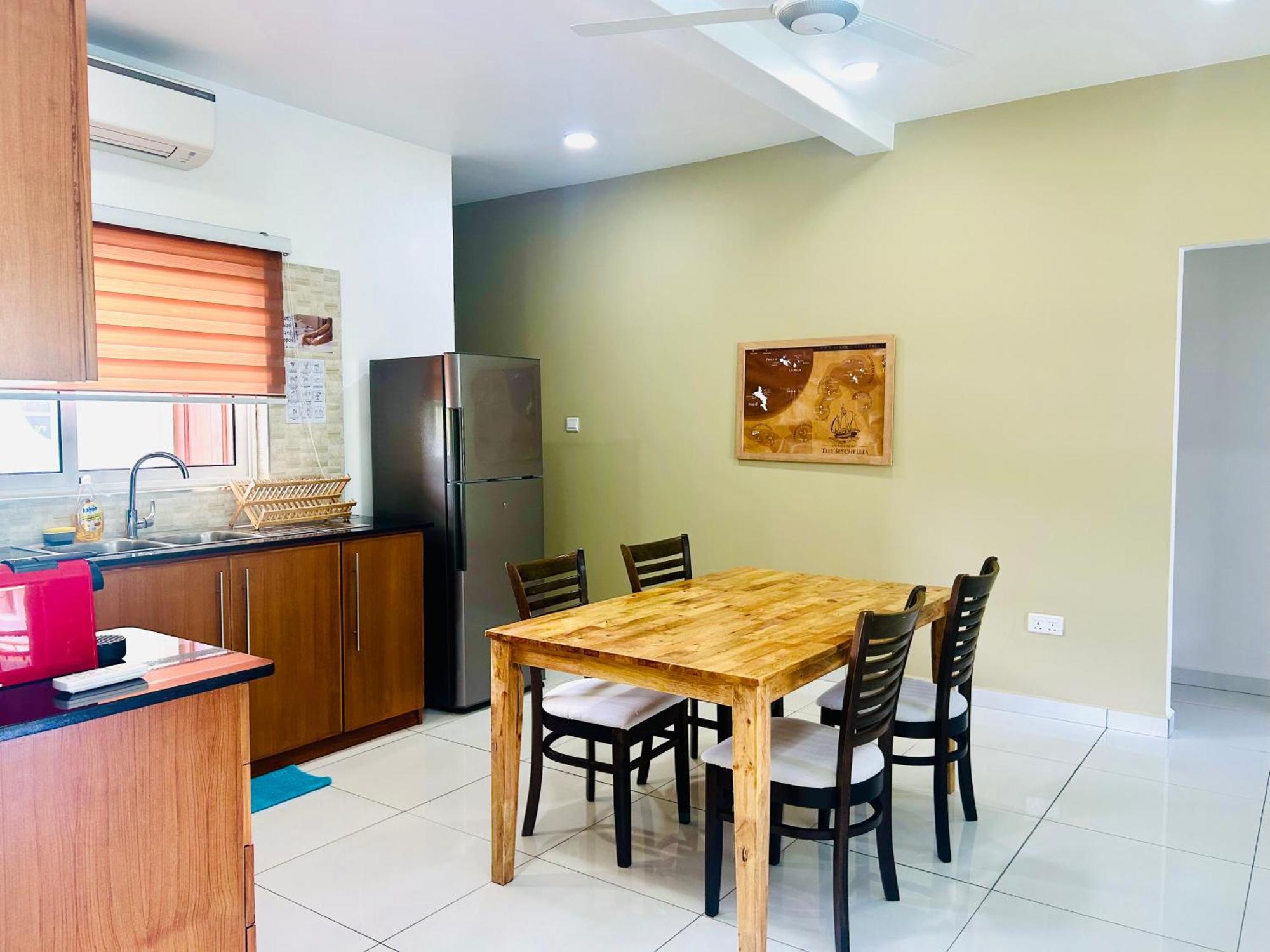 The Seaboards Apartments Seychelles Anse Royale Eksteriør billede